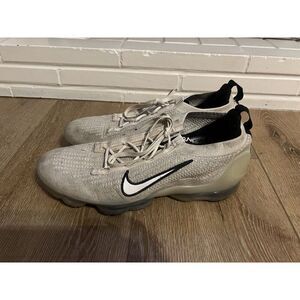Size 12.5 - Nike Air VaporMax 2021 Flyknit Monochrome White Black Running